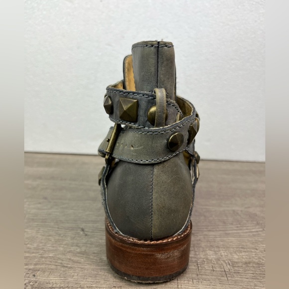Patron Perugia Lou Grey Distress Leather Buckle Strappy Women Ankle Boots 8.5M - Picture 13 of 16